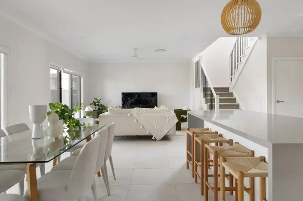 12 Dewberry Place, Bridgeman Downs, QLD 4035