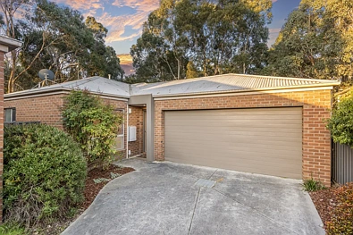 Mount Clear 3침실 Peaceful Townhouse Living with a Bushland Backdrop