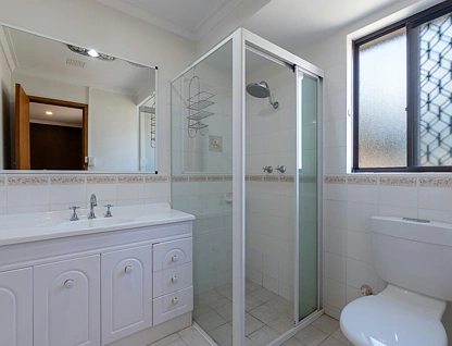 8 Pearson Crescent, Bull Creek, South West Perth, 5 침실, 2 욕실, House