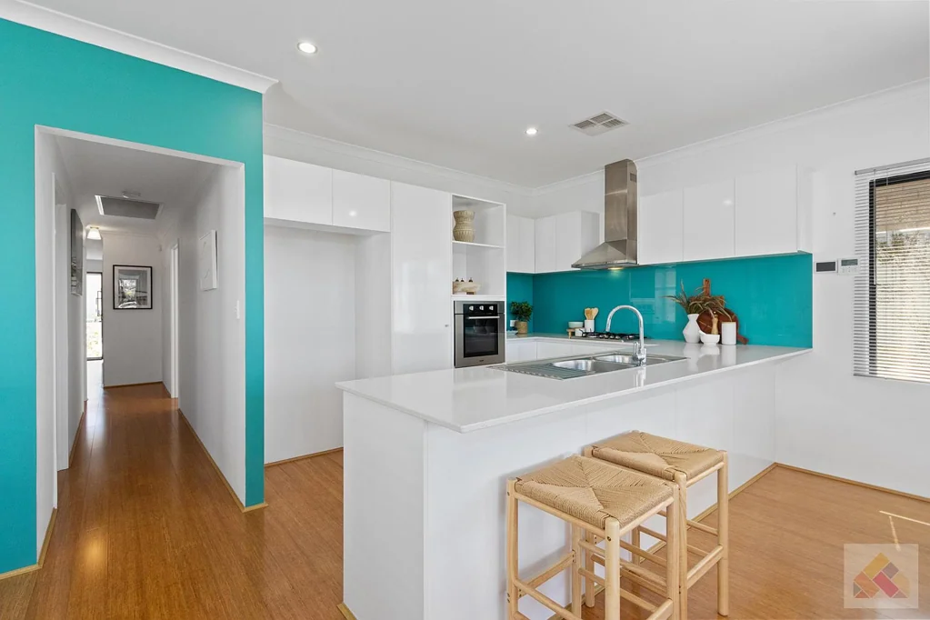 61 Longford Road, Beaconsfield, WA 6162