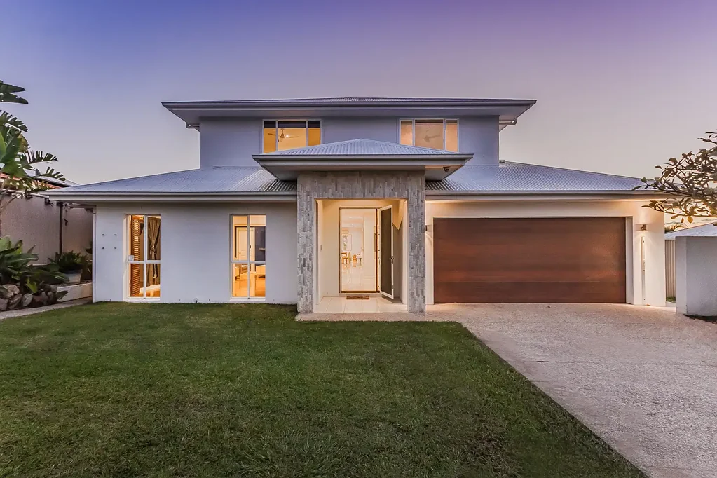 Pottsville 5房  Large Coastal Family Haven with Dual Living or Home Business Potential