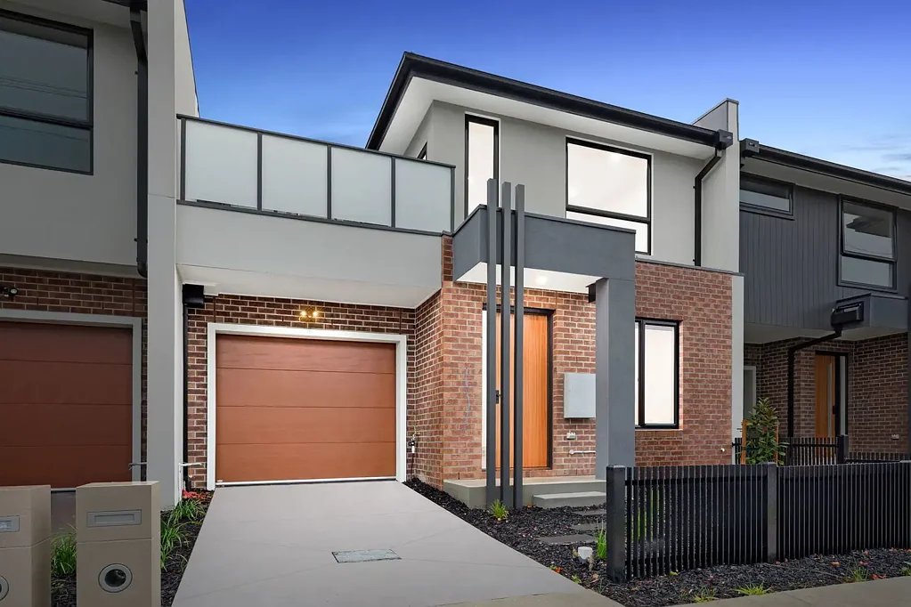 207B Carinish Road, Clayton, VIC 3168