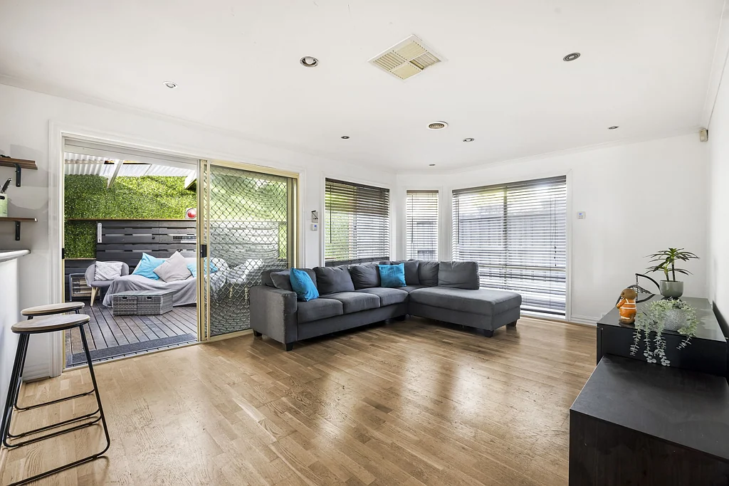 1/12 Nottingham Way, Sydenham, VIC 3037