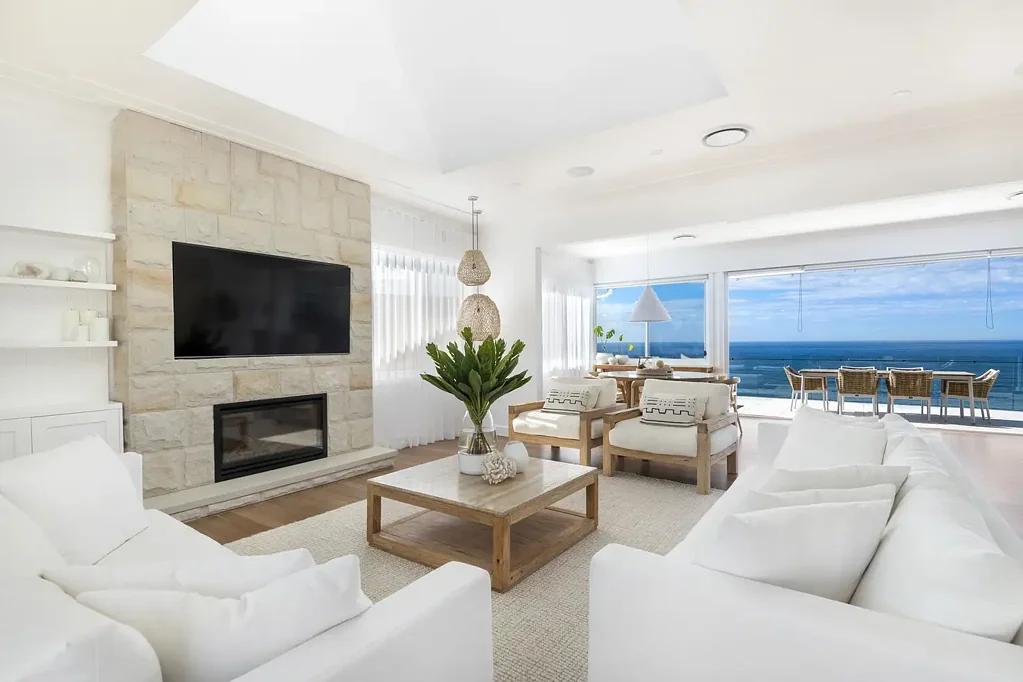 Avalon Beach 4غرفة نوم Iconic Oceanfront Living with Panoramic 180 Degree Ocean Views