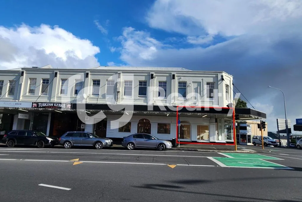 Grafton Prominent  Site on Major Intersection