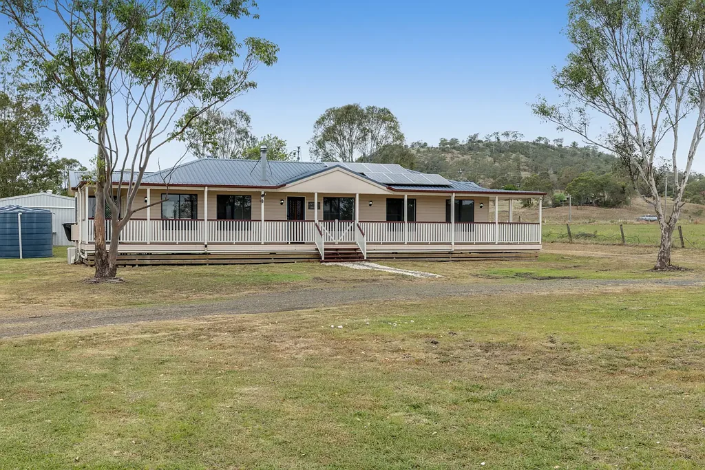 23 Krienke Road, Gowrie Junction, QLD 4352