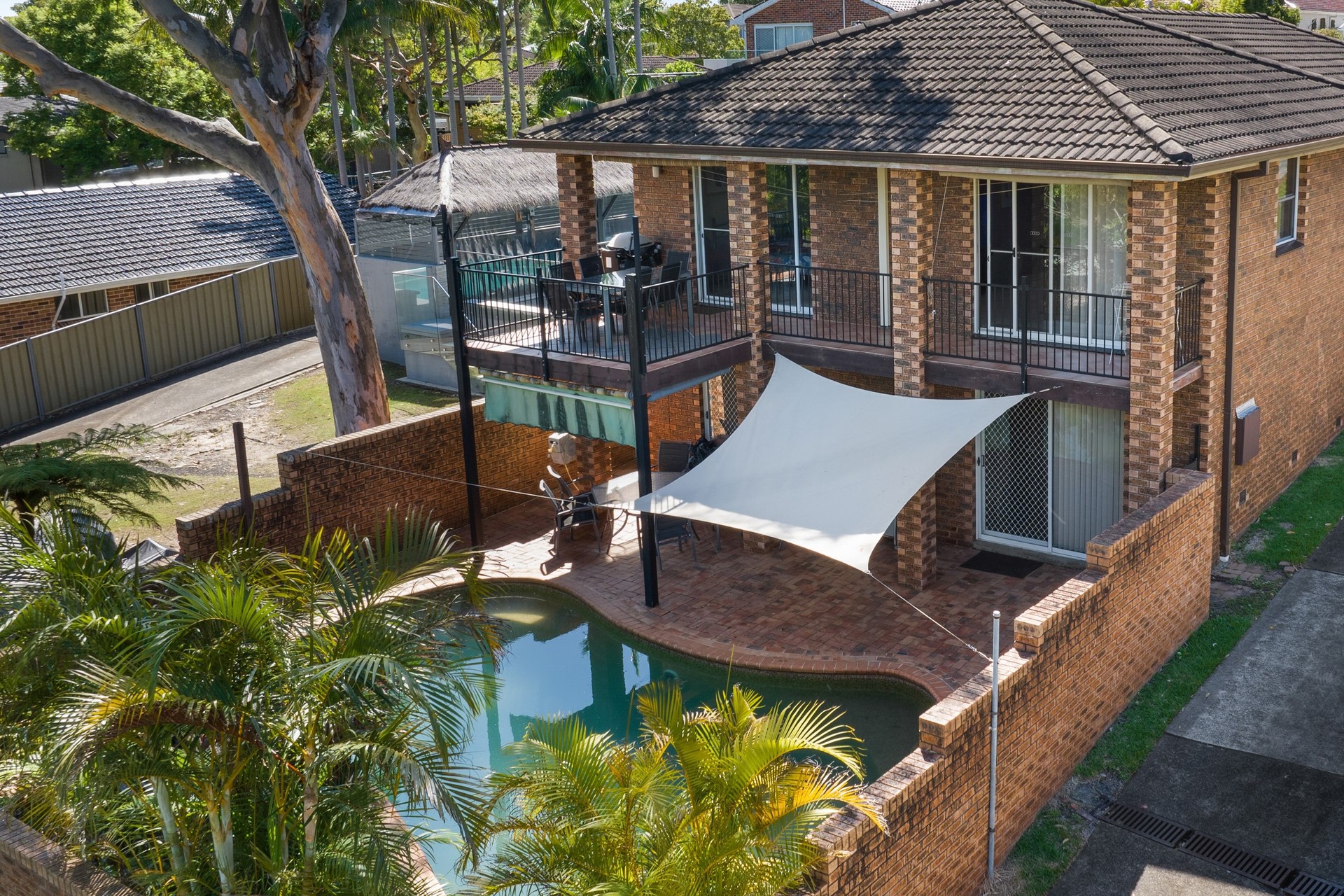 387 WILLARONG RD, CARINGBAH SOUTH NSW 2229, 0 habitaciones, 0 baños, House