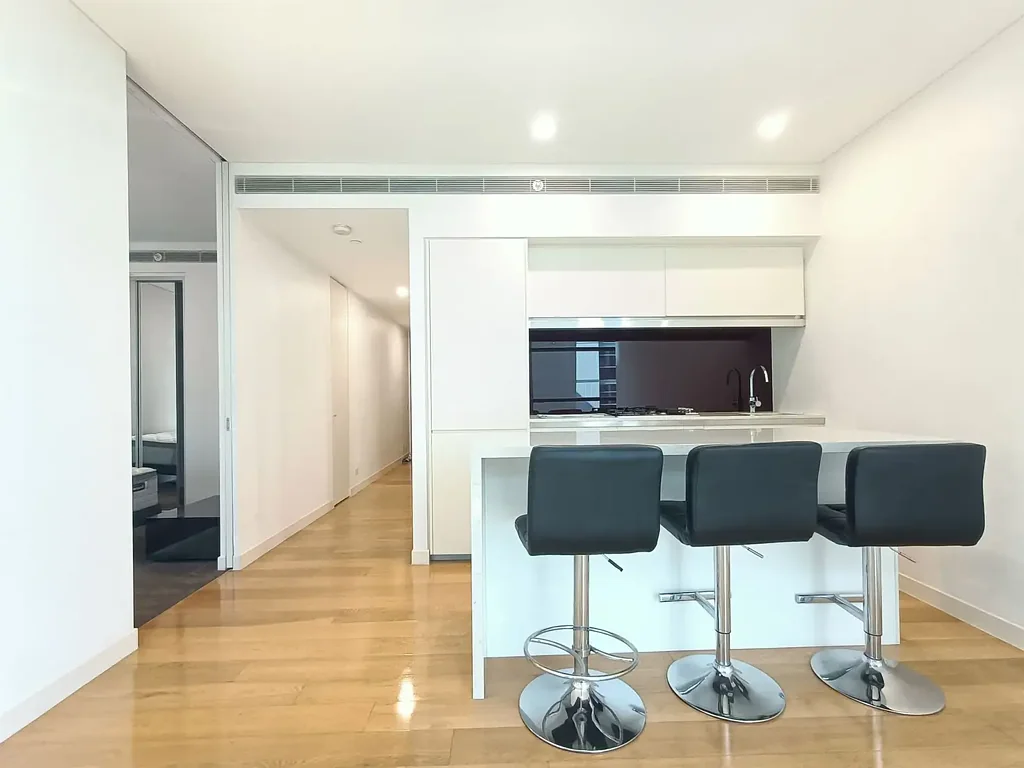 1 Bedroom Apartment with Media Room at Lumiere Residences, Level 28