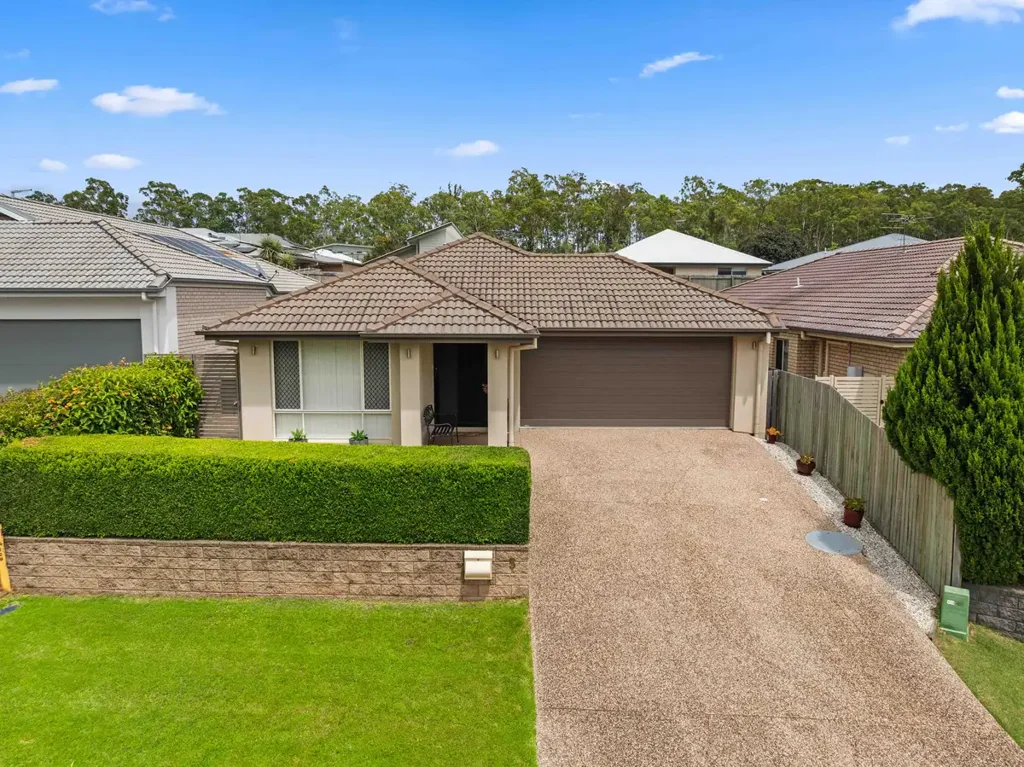 5 Kowari Street, Deebing Heights, QLD 4306