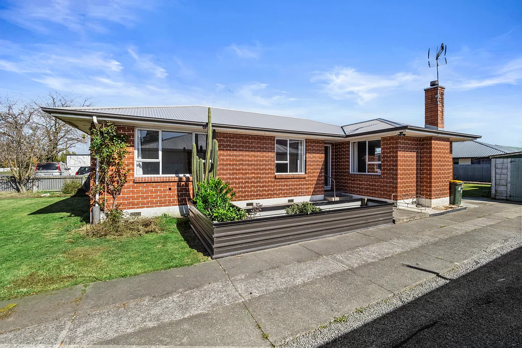 19 Davis Crescent, Ashburton, Canterbury