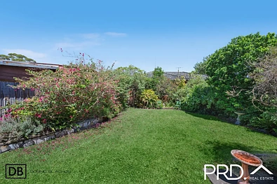 105 Gibson Avenue, Padstow, NSW 2211, 4 habitaciones, 1 baños, House