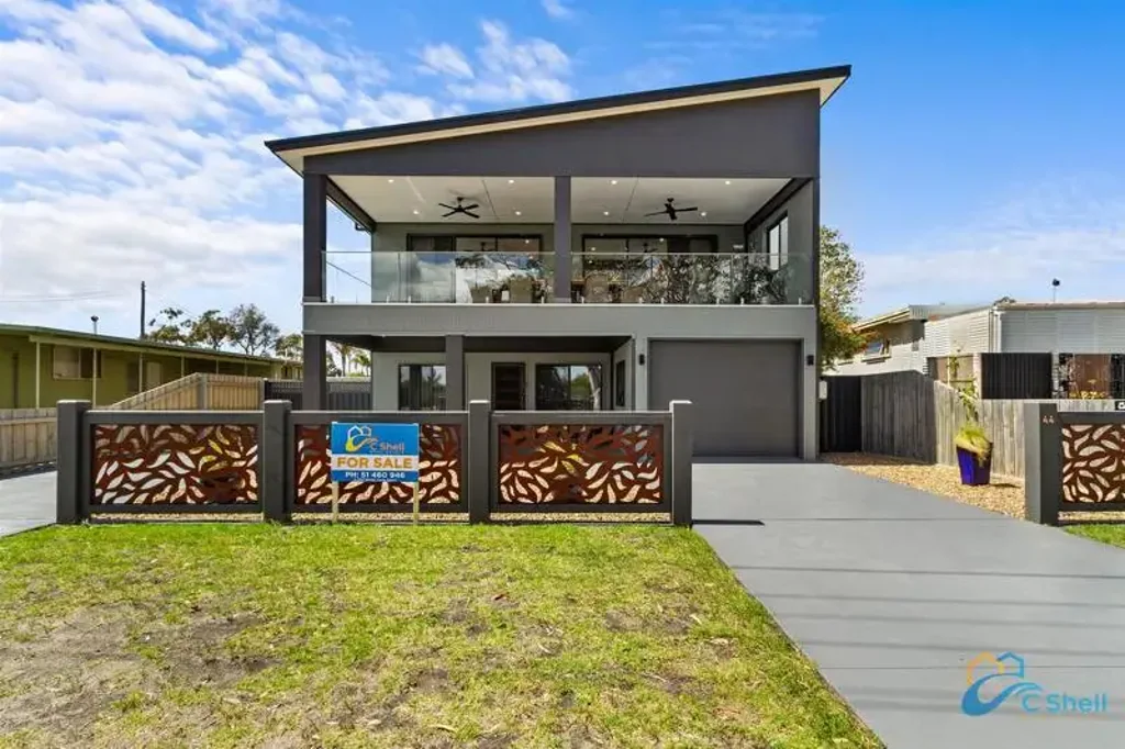 44 Lake Street, Loch Sport, VIC 3851