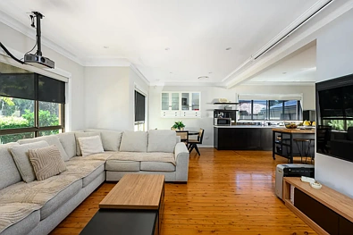 2A Chuter Avenue, Monterey, NSW 2217, 4 slaapkamers, 2 badkamers, House