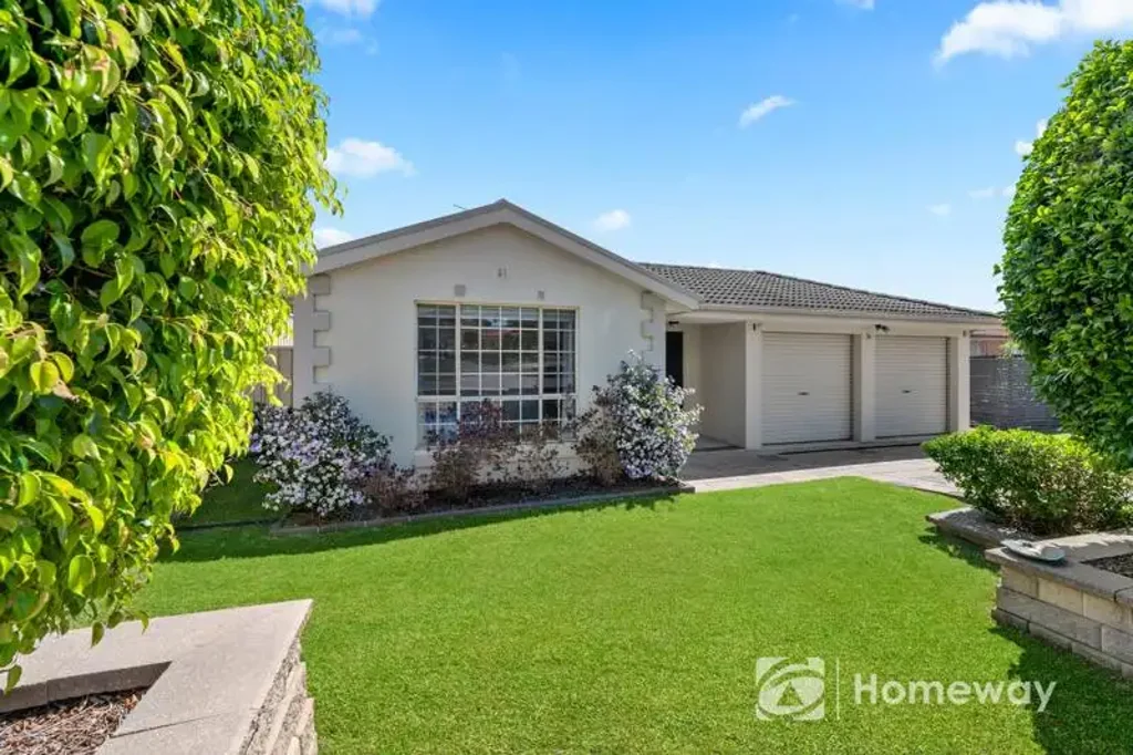 Kellyville 4બેડરૂમ SINGLE LEVEL LIVING AT ITS BEST!