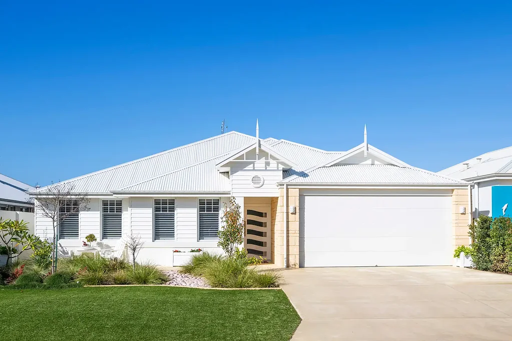 10 Burgee Cove, Geographe, WA 6280