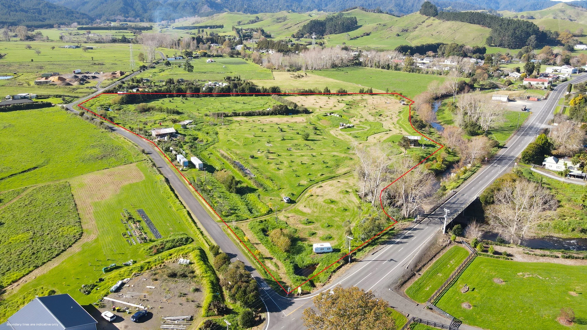 Puriri 13 acres of food forest living