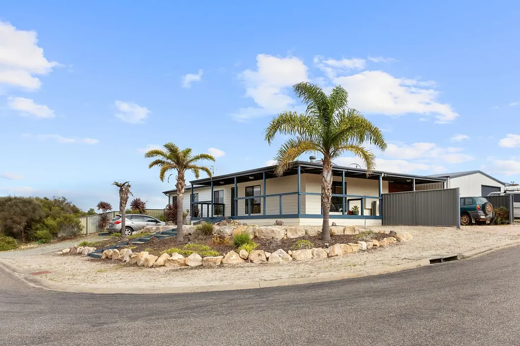 Coffin Bay 4房  Your Coffin Bay Opportunity Awaits