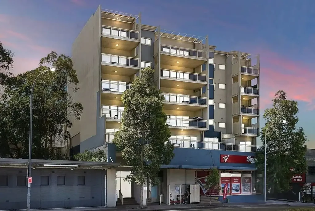 C201/580 Hume High Way, Yagoona, NSW 2199