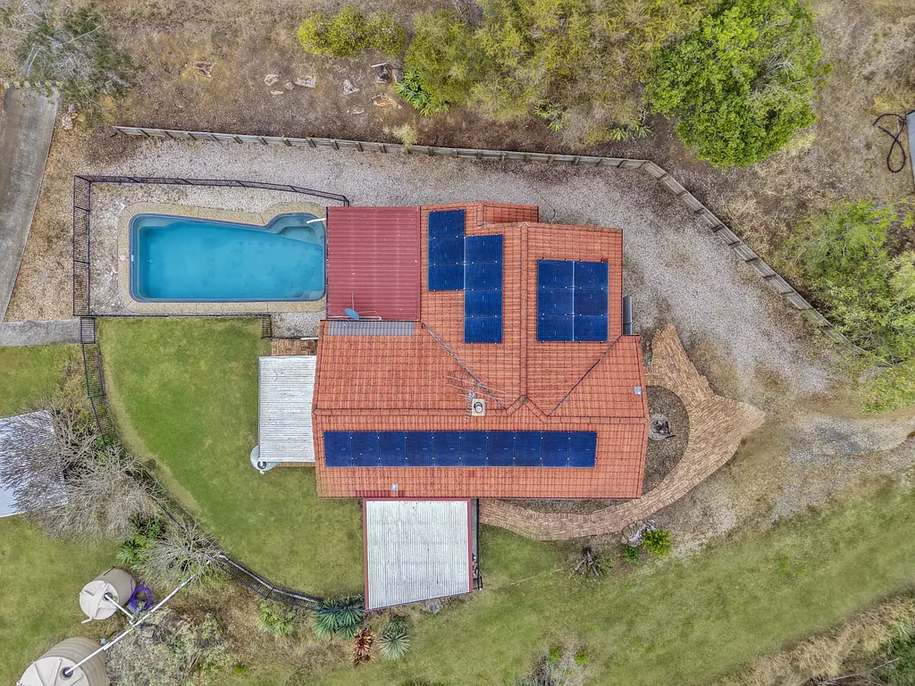 Woodhill 6Kwarto One property, 2 Homes, Many Options!