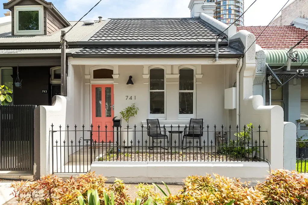 Zetland 2غرفة نوم Remodelled single-level cottage with DA approvals for future