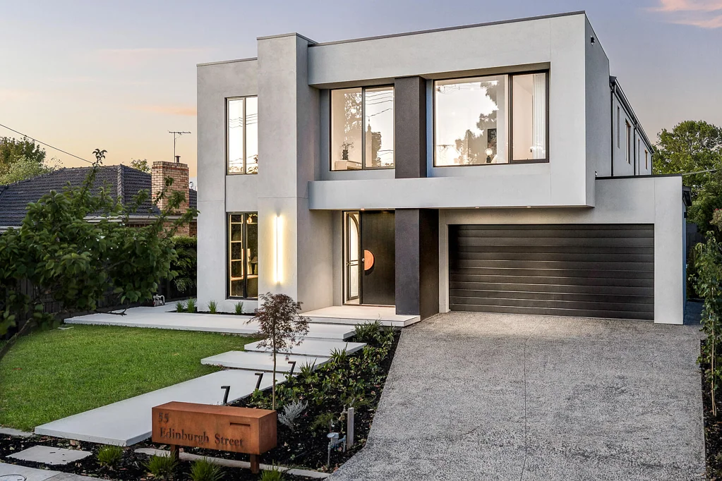 Bentleigh East 5Zimmer Brand New Architectural Family Living, Built Around the Sun on 55sq