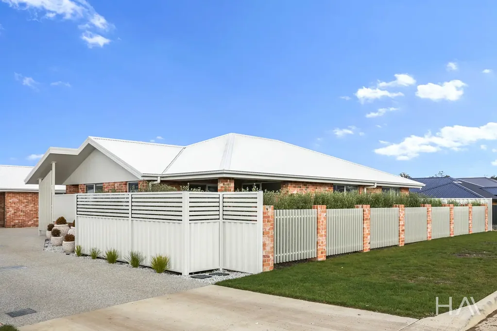Prospect Vale 3房  Elevated Living with Exceptional Attention to Detail