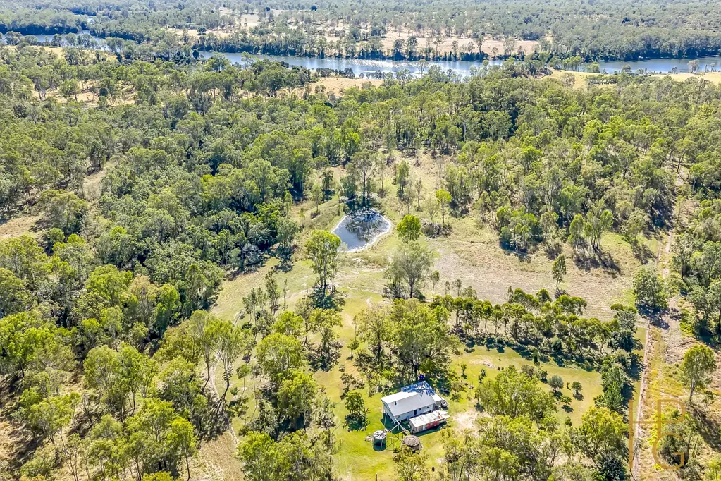 102 Barton Road, Kolonga, QLD 4671