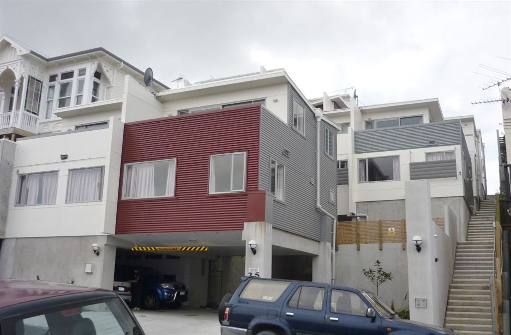 25/25a Daniell Street, Newtown, Wellington, 0 침실, 1 욕실