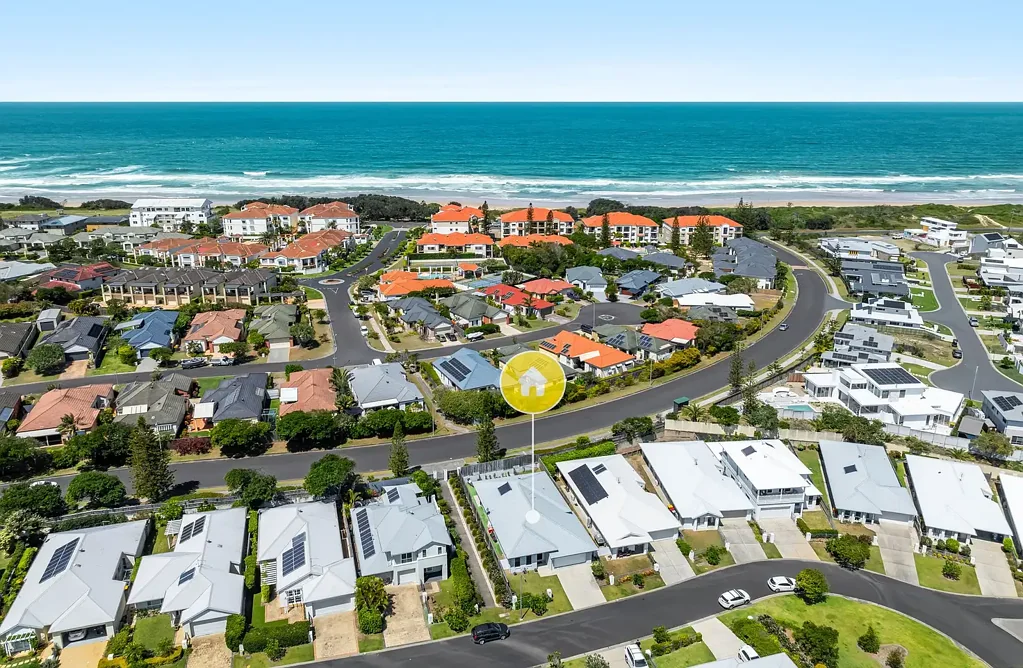Yamba 3Kwarto The Ultimate in Coastal Comfort, Space & Lifestyle