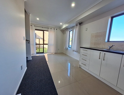 1/5 Wallson Crescent, Wiri, Manukau City, 3房, 1浴, 整租公寓