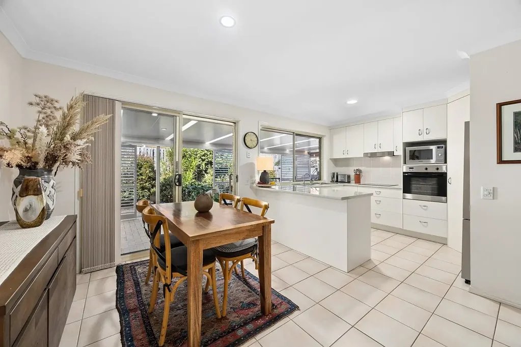 Buderim 2房  Private, Peaceful & Perfectly Positioned