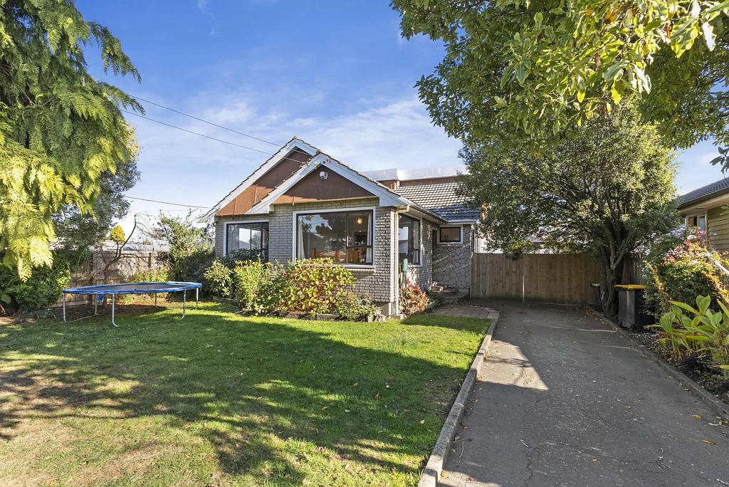 Upper Riccarton 5Zimmer Five Bedrooms, Big Potential!