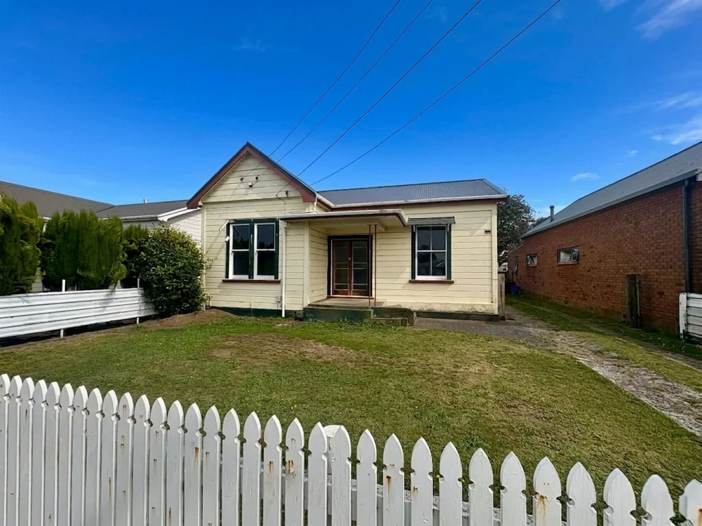 CENTRALLY LOCATED THREE BEDROOM HOME