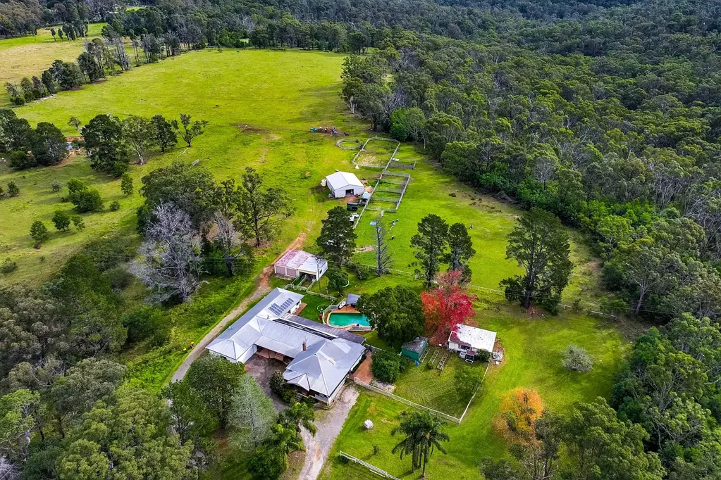Orangeville 6침실 Private Acreage Sanctuary  45.63 ha* with Large Family Home and Pool