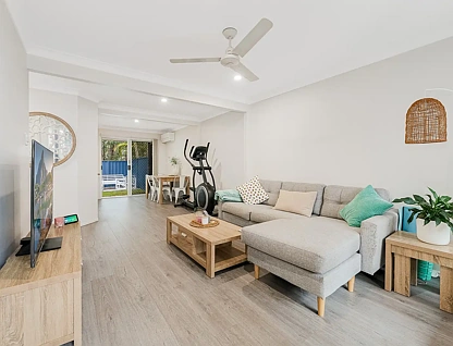 110/333 Colburn Avenue, Victoria Point, Redland City Region, 3房, 2浴, Townhouse