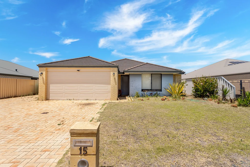 Dalyellup 4 Bedroom So Much Potential, Invest or Reside- Great Value - Will Sell