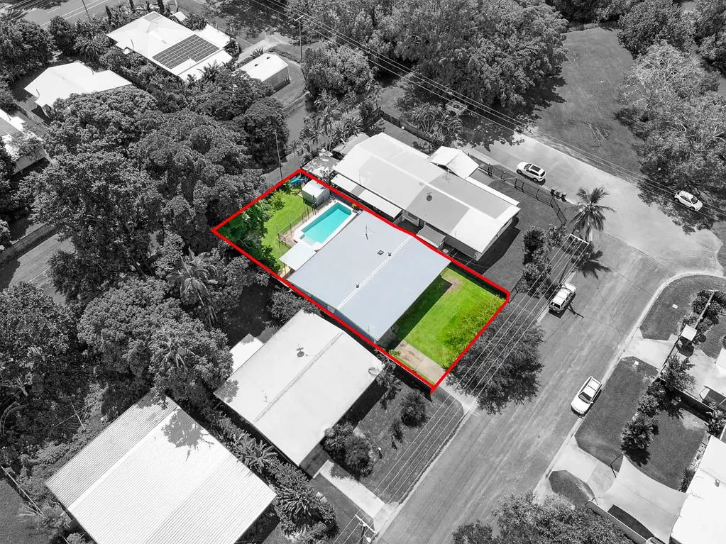 4 Torrance Avenue, Edge Hill, QLD 4870