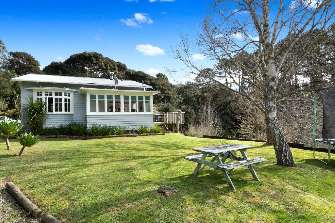 1245 East Coast Road, Redvale, Auckland - Rodney, 2 rūma, 0 rūma horoi