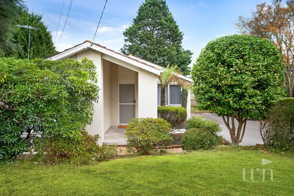 4 Gregory Avenue, Frankston South, VIC 3199