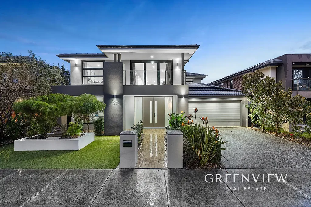 36 Tulliallan Boulevard, Cranbourne North, VIC 3977