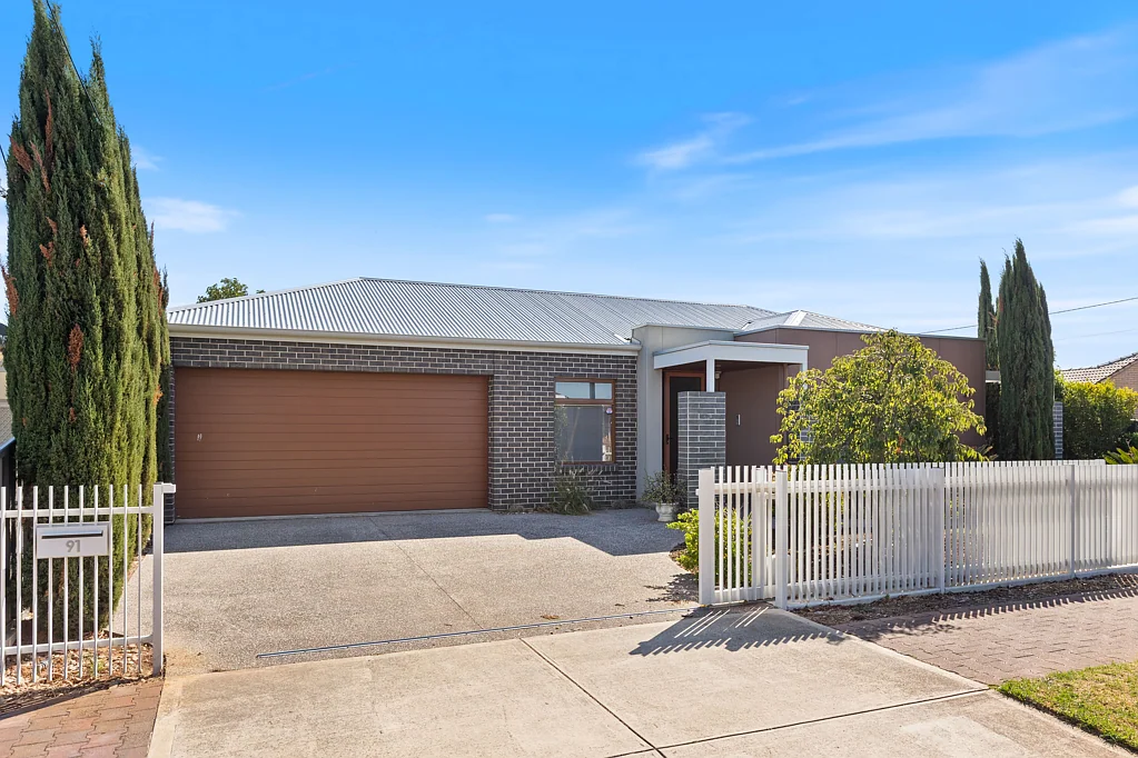 91 Sunshine Avenue, Hove, SA 5048