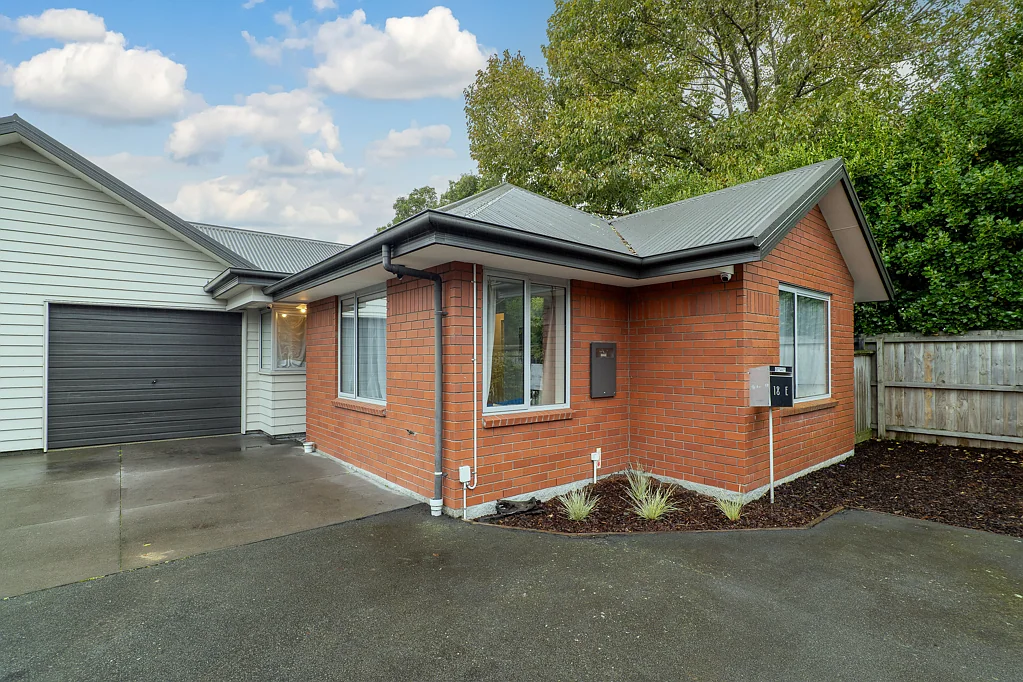 18E Defoe Place, Waltham, Christchurch, Canterbury