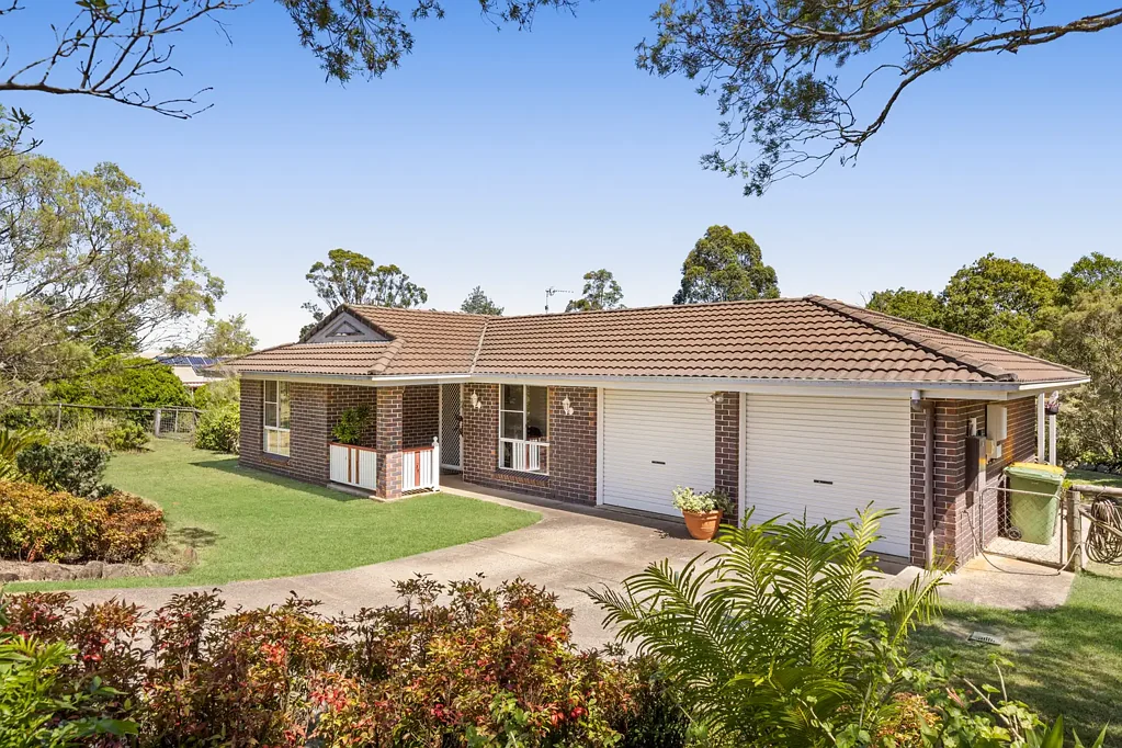 6 Denaid Street, Highfields, QLD 4352