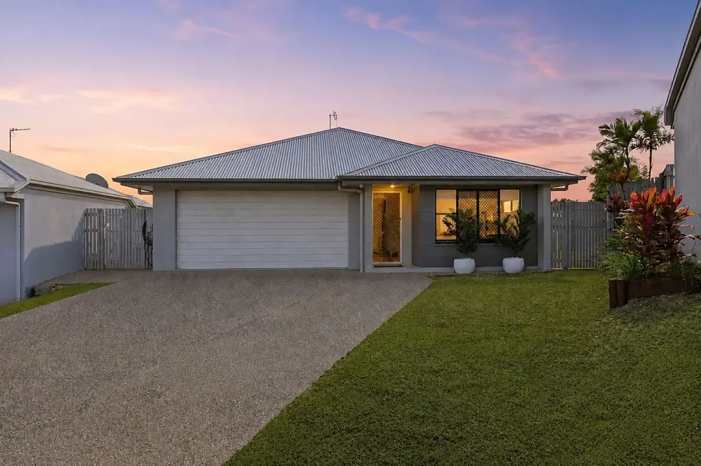 Cosgrove 4房  YOUR PRIVATE COSGROVE SANCTUARY- BEAUTIFULLY DESIGNED FOR LIVING, ENTERTAINING & EVERYDAY LUXURY