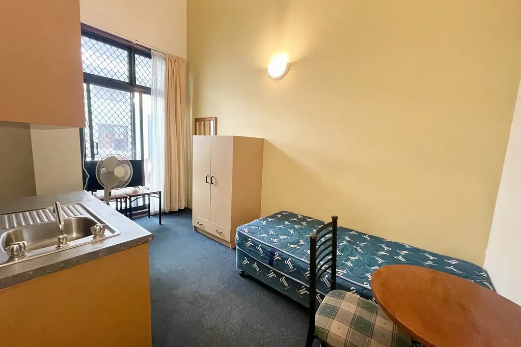 Modern Studio in Prime Student Accommodation Location – Broadway