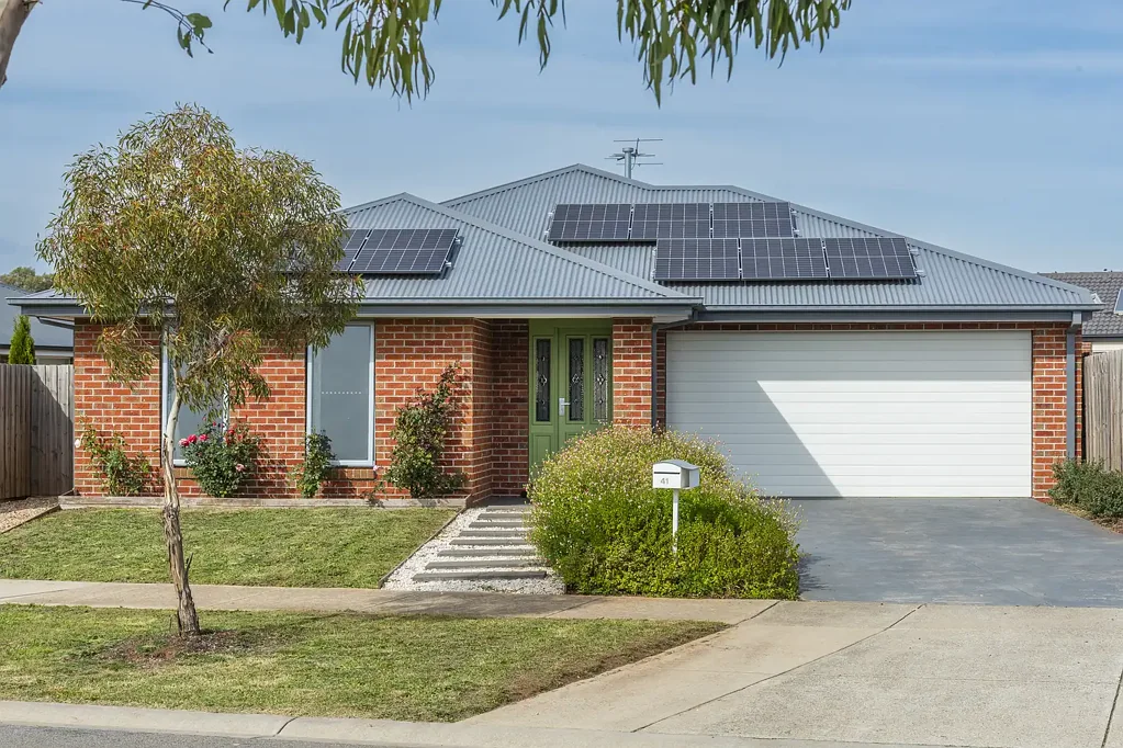 Lancefield 3બેડરૂમ Move-In Ready Living with Quality Upgrades Opposite Parklands