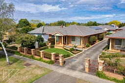 2/96 Albert Street, Warragul