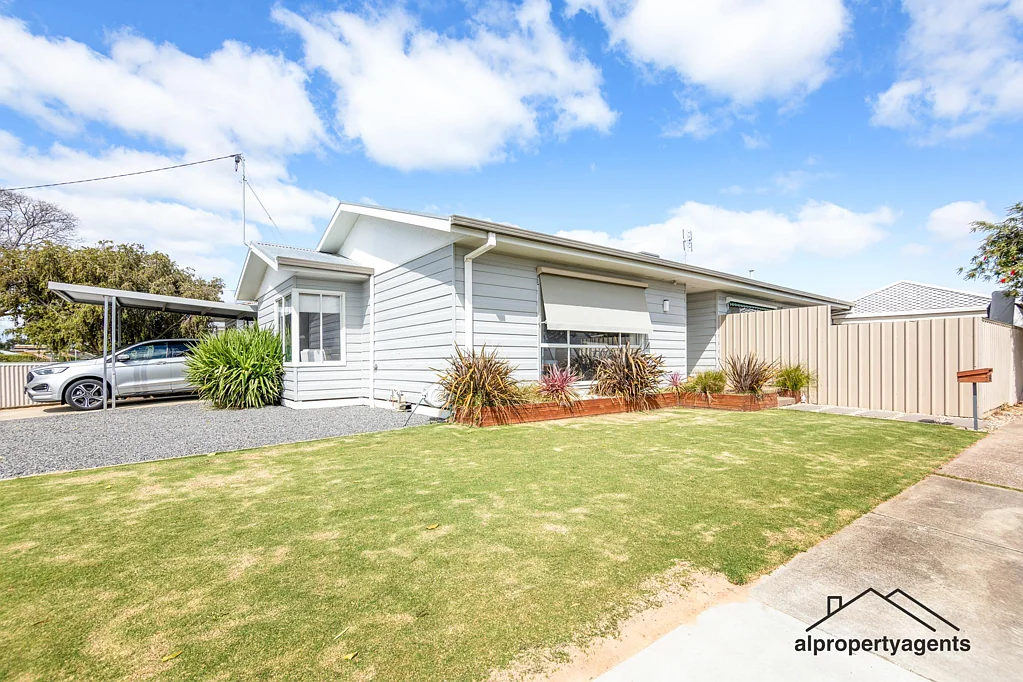 32 Gillespie Street, Horsham, VIC 3400