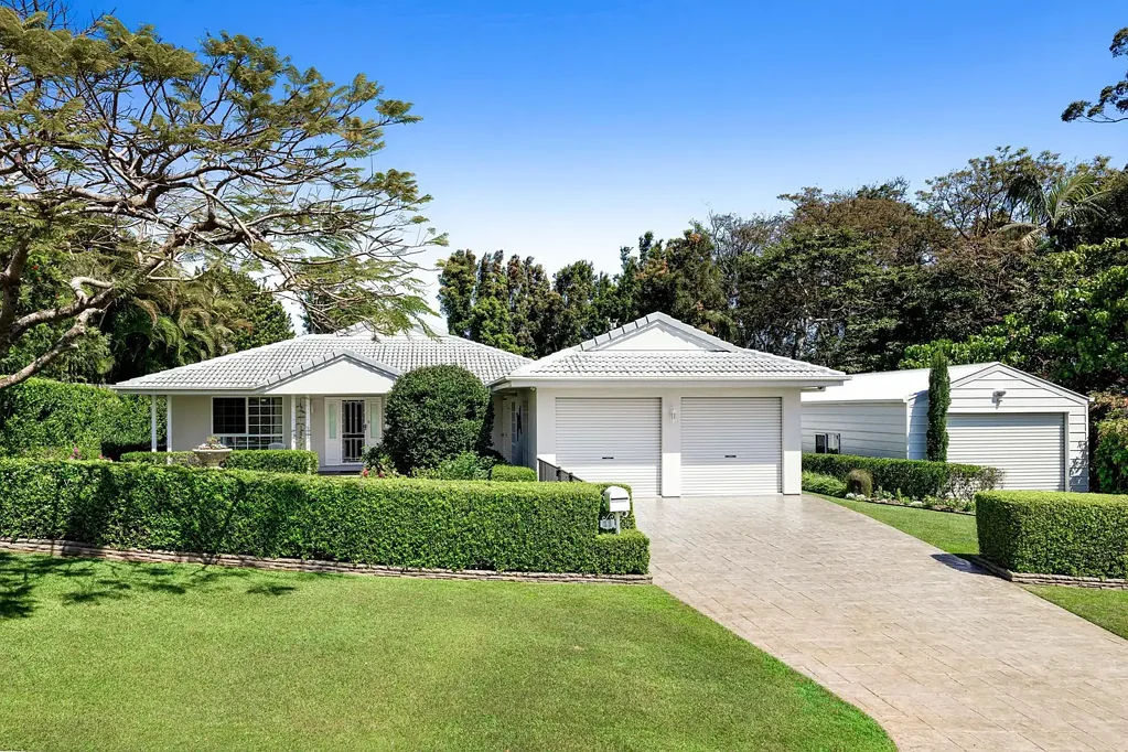 11 Courcheval Terrace, Mons, QLD 4556