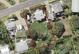 24 Hamilton Road, Surfdale